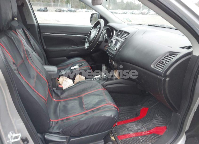 Photo 5 of 2015 Mitsubishi Outlander SPORT ES (VIN 4A4AR3AU8FE058729)