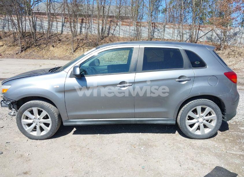 Photo 14 of 2015 Mitsubishi Outlander SPORT ES (VIN 4A4AR3AU9FE008373)