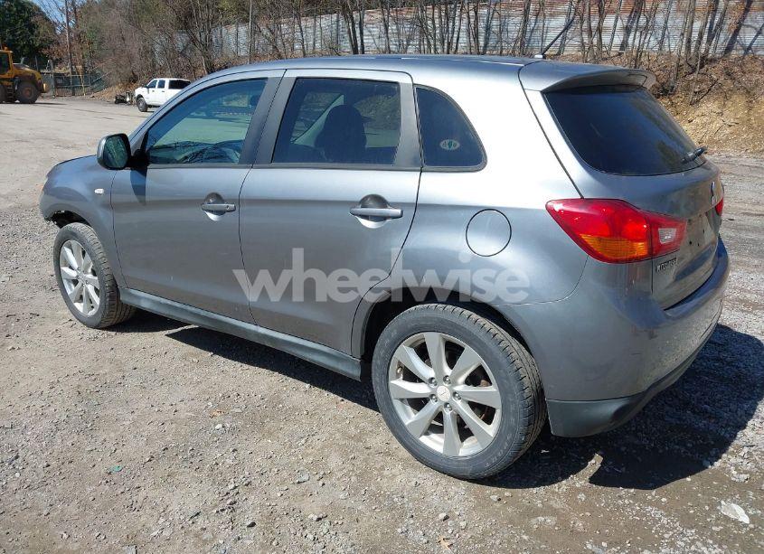 Photo 3 of 2015 Mitsubishi Outlander SPORT ES (VIN 4A4AR3AU9FE008373)