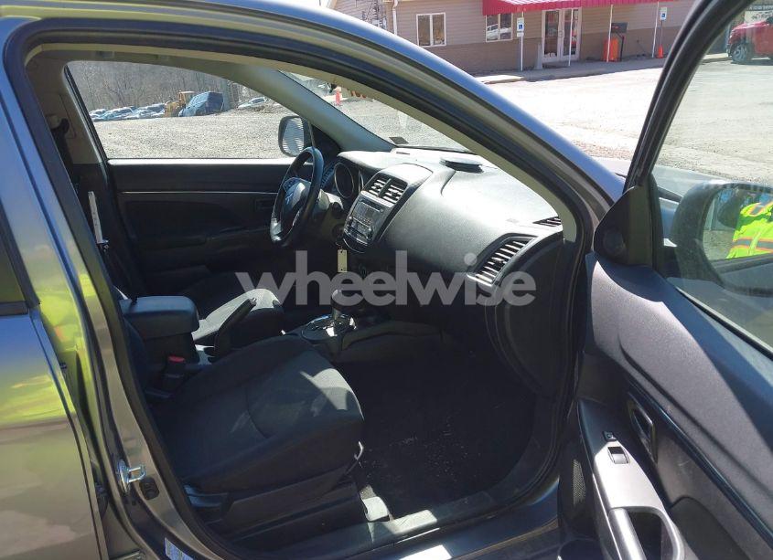 Photo 5 of 2015 Mitsubishi Outlander SPORT ES (VIN 4A4AR3AU9FE008373)