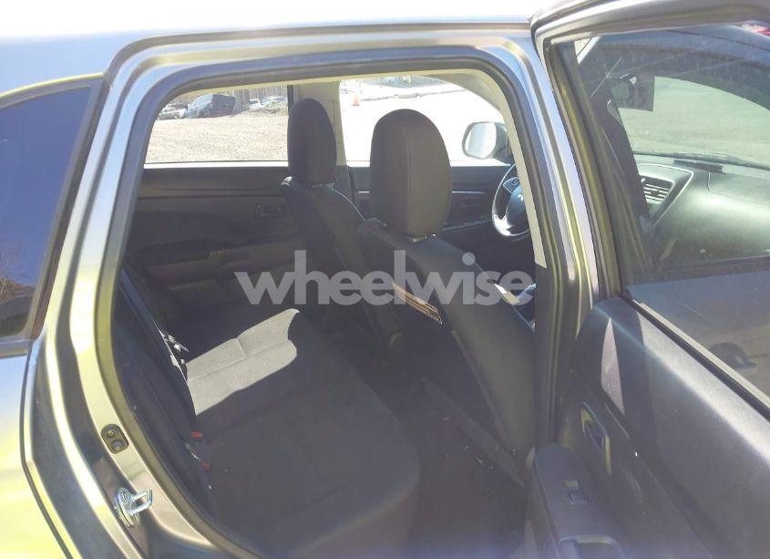 Photo 8 of 2015 Mitsubishi Outlander SPORT ES (VIN 4A4AR3AU9FE008373)