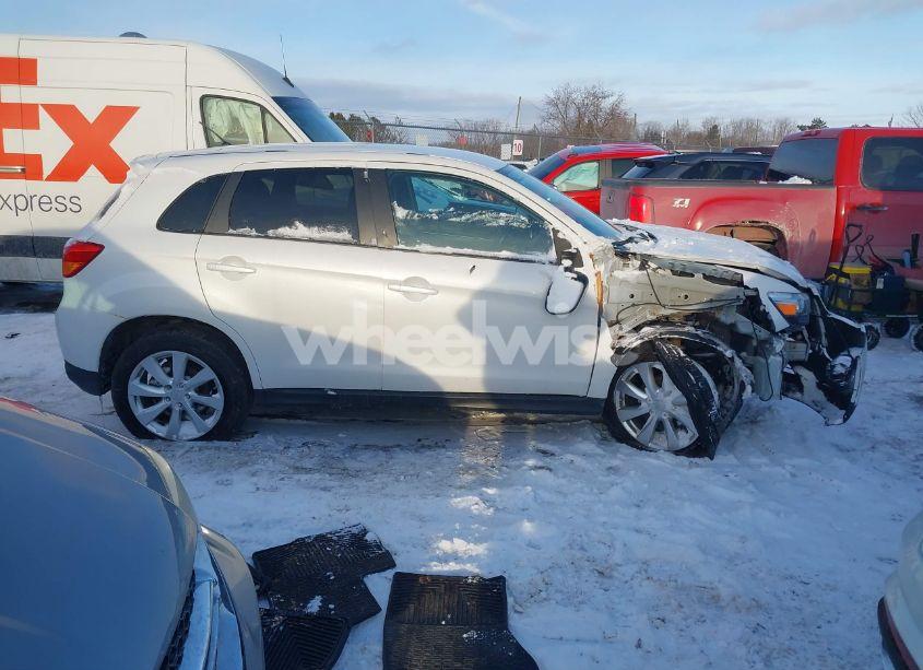 Photo 14 of 2015 Mitsubishi Outlander SPORT ES (VIN 4A4AR3AU9FE009541)