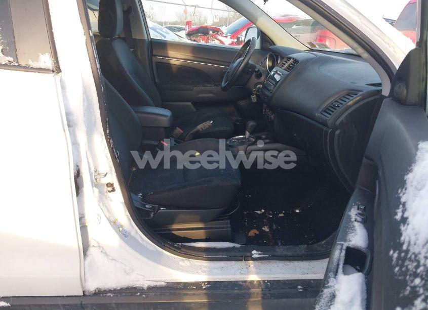 Photo 5 of 2015 Mitsubishi Outlander SPORT ES (VIN 4A4AR3AU9FE009541)