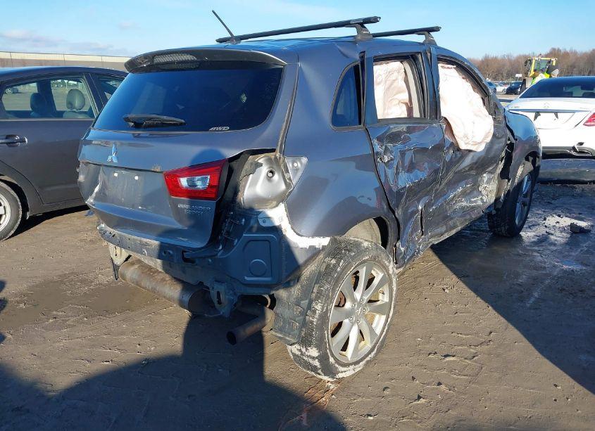 Photo 4 of 2015 Mitsubishi Outlander SPORT ES (VIN 4A4AR3AU9FE014285)