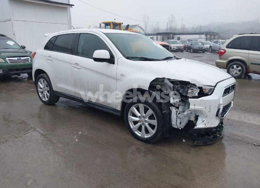 2015 Mitsubishi Outlander SPORT ES (VIN 4A4AR3AU9FE026937) main photo