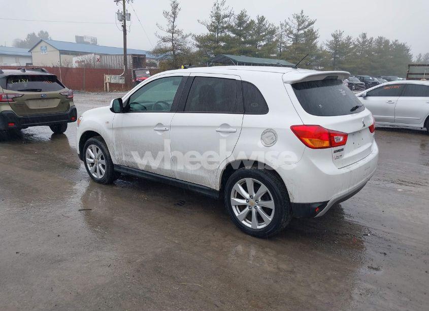 Photo 3 of 2015 Mitsubishi Outlander SPORT ES (VIN 4A4AR3AU9FE026937)