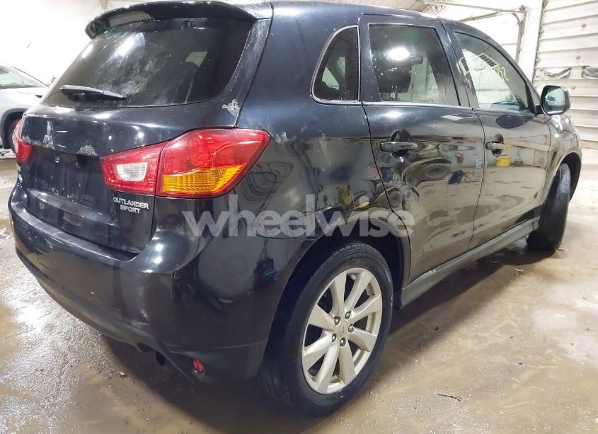 Photo 4 of 2014 Mitsubishi Outlander SPORT ES (VIN 4A4AR3AUXEE016383)