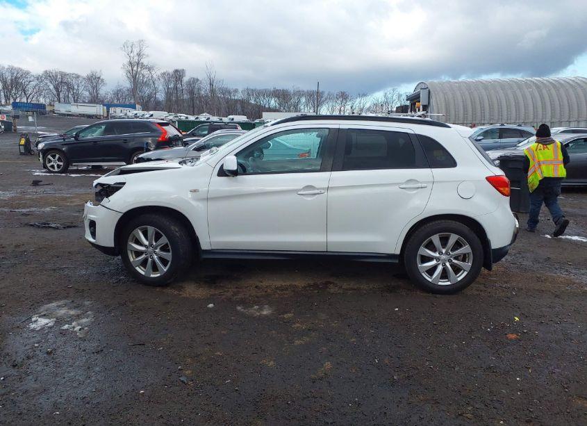 Photo 14 of 2015 Mitsubishi Outlander SPORT ES (VIN 4A4AR3AW0FE029145)
