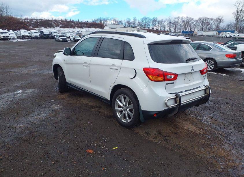 Photo 3 of 2015 Mitsubishi Outlander SPORT ES (VIN 4A4AR3AW0FE029145)