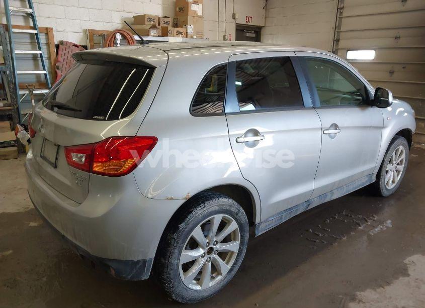Photo 4 of 2015 Mitsubishi Outlander SPORT ES (VIN 4A4AR3AW0FE037830)
