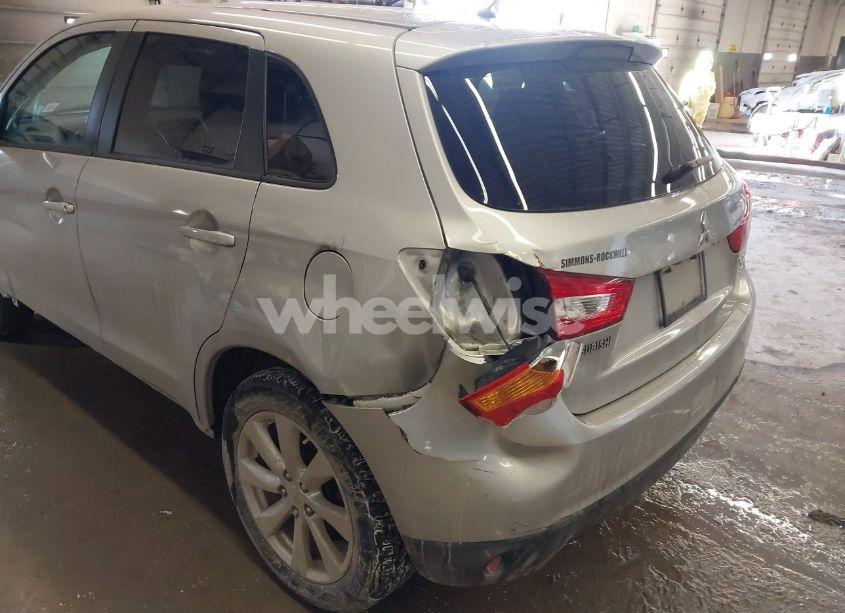 Photo 6 of 2015 Mitsubishi Outlander SPORT ES (VIN 4A4AR3AW0FE037830)