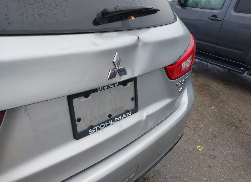 Photo 18 of 2015 Mitsubishi Outlander SPORT ES (VIN 4A4AR3AW0FE049590)