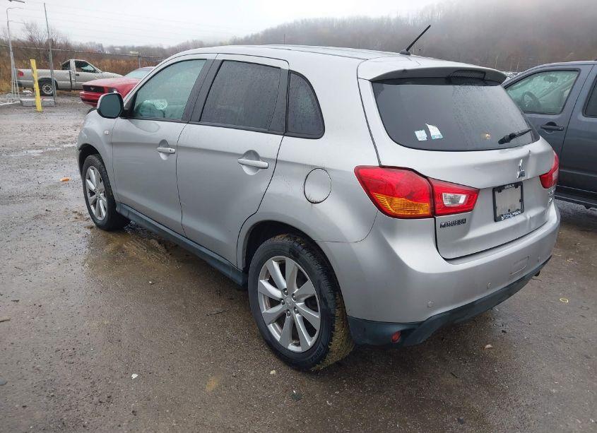 Photo 3 of 2015 Mitsubishi Outlander SPORT ES (VIN 4A4AR3AW0FE049590)