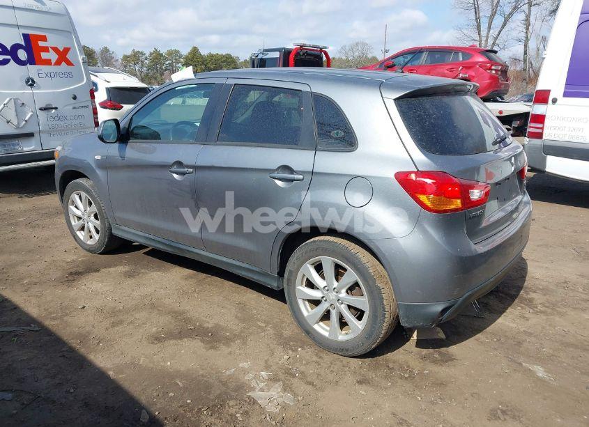 Photo 3 of 2015 Mitsubishi Outlander SPORT ES (VIN 4A4AR3AW2FE028790)