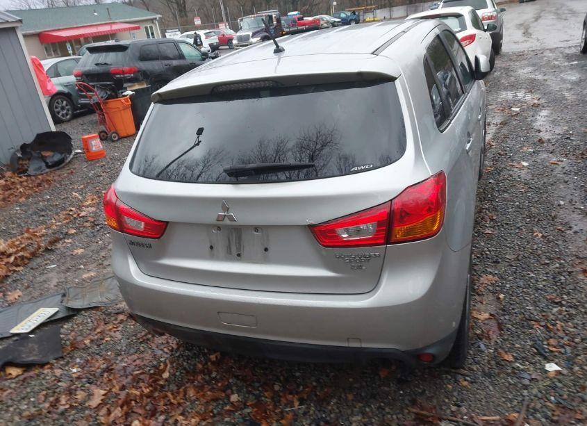 Photo 16 of 2015 Mitsubishi Outlander SPORT ES (VIN 4A4AR3AW3FE051334)