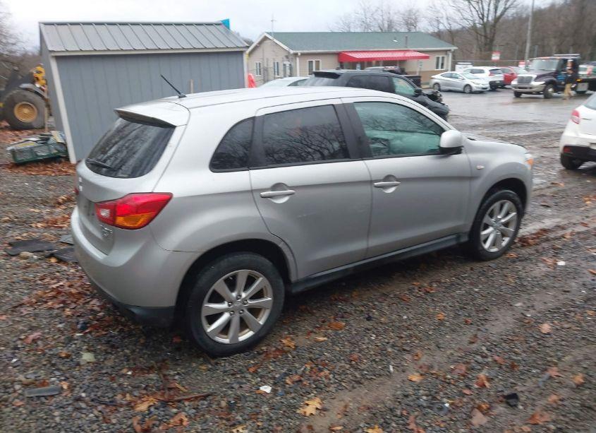 Photo 4 of 2015 Mitsubishi Outlander SPORT ES (VIN 4A4AR3AW3FE051334)