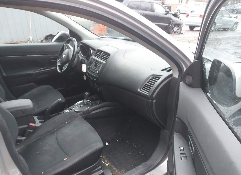 Photo 5 of 2015 Mitsubishi Outlander SPORT ES (VIN 4A4AR3AW3FE051334)