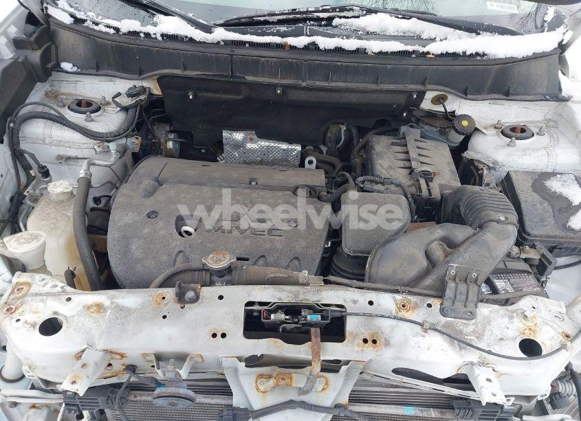 Photo 10 of 2015 Mitsubishi Outlander SPORT ES (VIN 4A4AR3AW5FE034552)