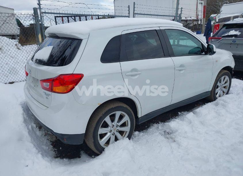 Photo 4 of 2015 Mitsubishi Outlander SPORT ES (VIN 4A4AR3AW5FE034552)