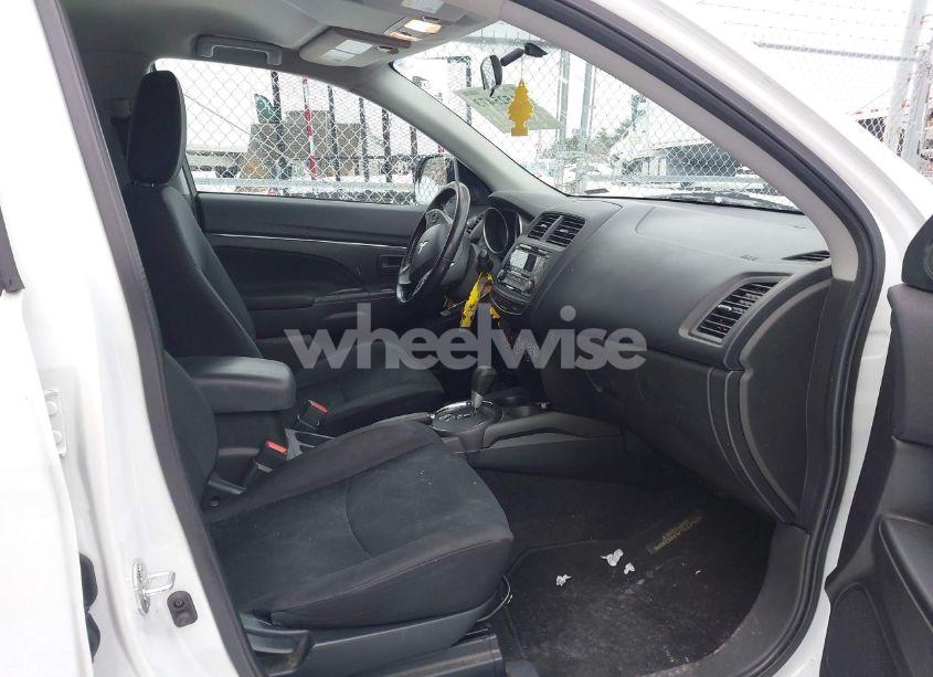 Photo 5 of 2015 Mitsubishi Outlander SPORT ES (VIN 4A4AR3AW5FE034552)