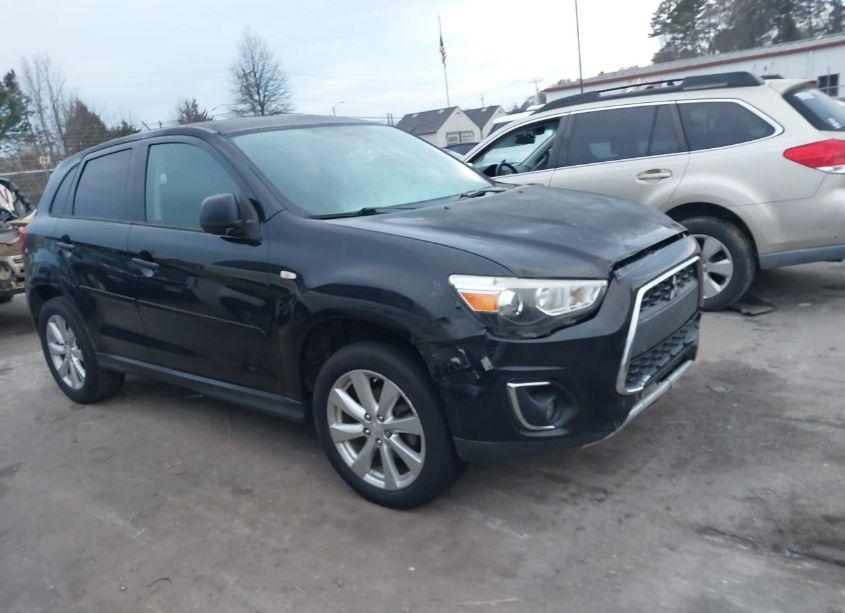 2015 Mitsubishi Outlander SPORT ES (VIN 4A4AR3AW5FE037516) main photo