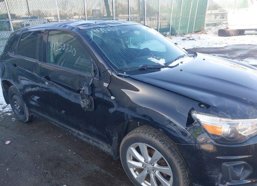 Photo 6 of 2015 Mitsubishi Outlander SPORT ES (VIN 4A4AR3AW5FE044367)