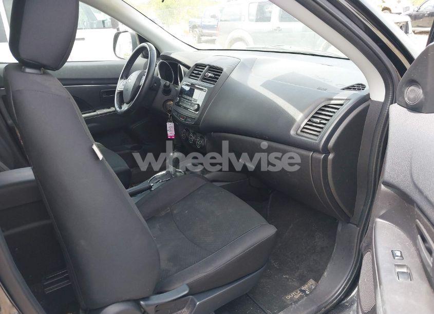 Photo 5 of 2015 Mitsubishi Outlander SPORT ES (VIN 4A4AR3AW7FE025710)