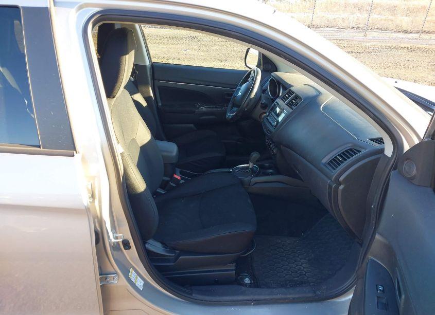 Photo 5 of 2015 Mitsubishi Outlander SPORT ES (VIN 4A4AR3AW9FE061558)