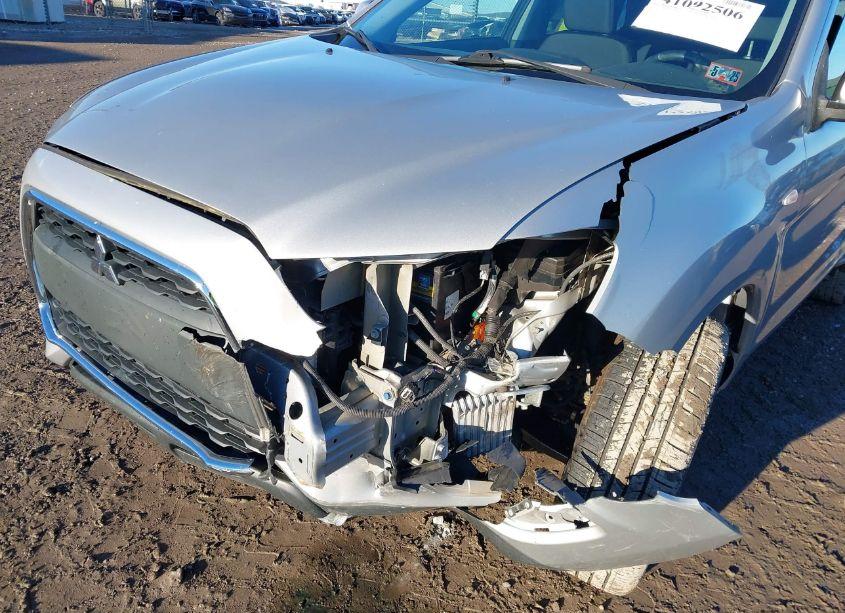 Photo 6 of 2015 Mitsubishi Outlander SPORT ES (VIN 4A4AR3AW9FE061558)