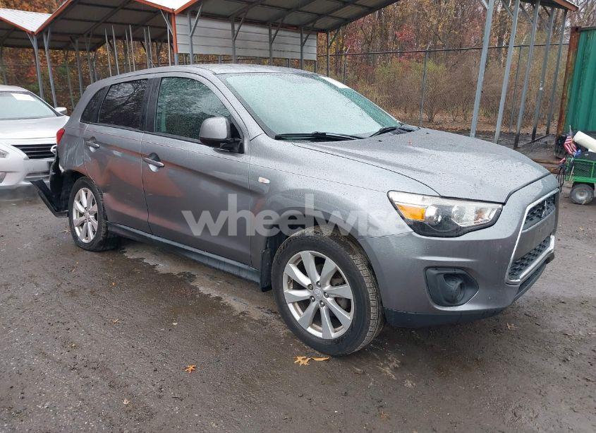 2015 Mitsubishi Outlander SPORT ES (VIN 4A4AR3AWXFE039374) main photo
