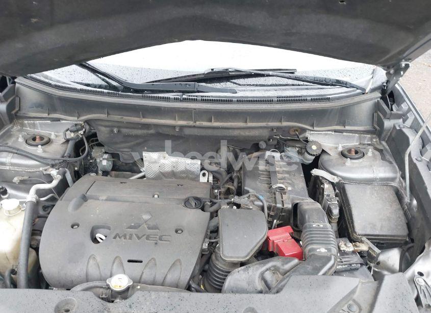 Photo 10 of 2015 Mitsubishi Outlander SPORT ES (VIN 4A4AR3AWXFE039374)