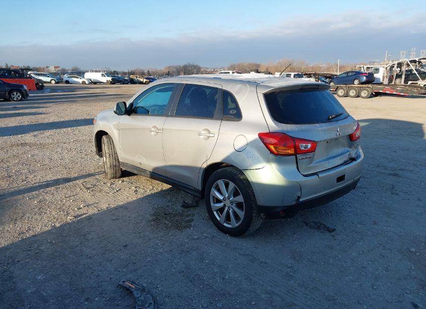 Photo 3 of 2015 Mitsubishi Outlander SPORT ES (VIN 4A4AR3AWXFE057860)