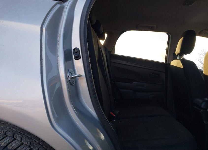 Photo 8 of 2015 Mitsubishi Outlander SPORT ES (VIN 4A4AR3AWXFE057860)