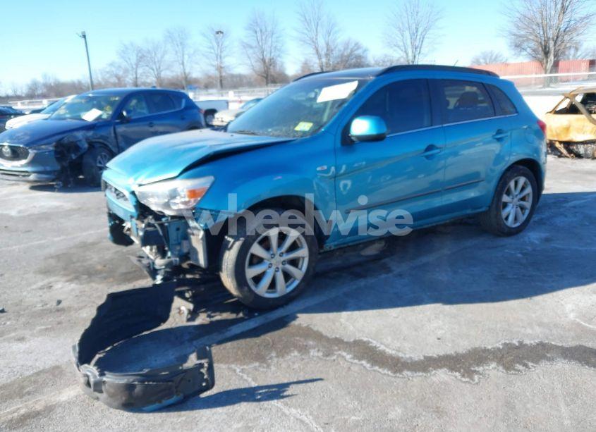 Photo 2 of 2013 Mitsubishi Outlander SPORT SE (VIN 4A4AR4AU0DE019233)