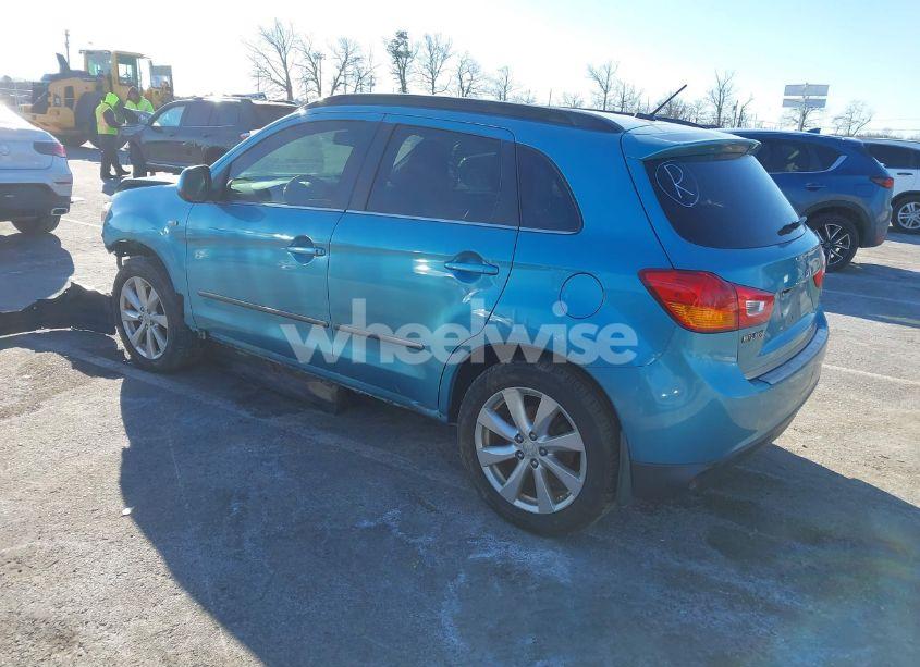 Photo 3 of 2013 Mitsubishi Outlander SPORT SE (VIN 4A4AR4AU0DE019233)