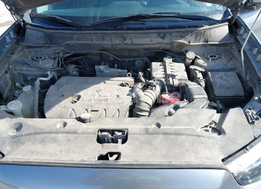 Photo 10 of 2015 Mitsubishi Outlander SPORT SE (VIN 4A4AR4AU0FE004153)