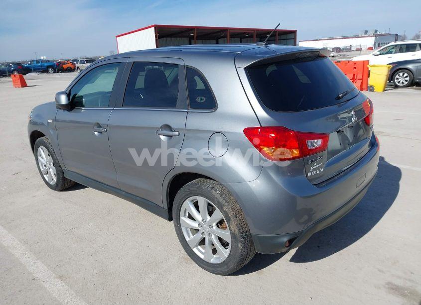 Photo 3 of 2015 Mitsubishi Outlander SPORT SE (VIN 4A4AR4AU0FE004153)
