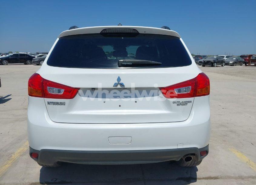 Photo 16 of 2015 Mitsubishi Outlander SPORT SE (VIN 4A4AR4AU0FE025228)