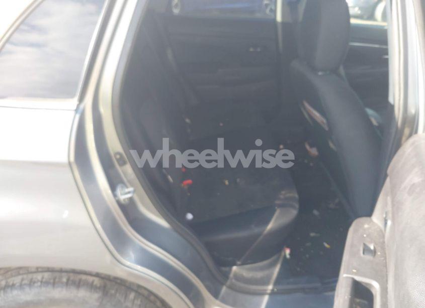 Photo 8 of 2015 Mitsubishi Outlander SPORT SE (VIN 4A4AR4AU1FE015419)