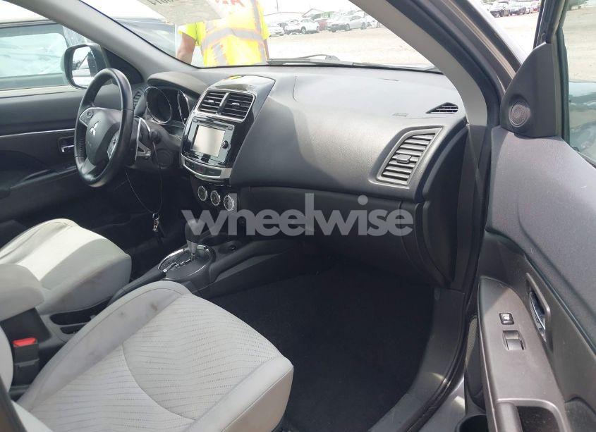 Photo 5 of 2015 Mitsubishi Outlander SPORT SE (VIN 4A4AR4AU1FE043026)