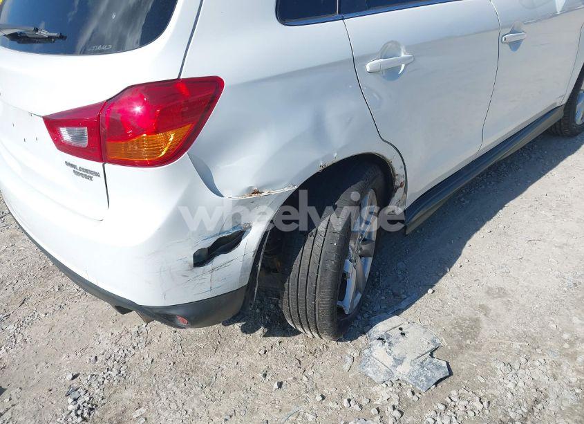 Photo 12 of 2015 Mitsubishi Outlander SPORT SE (VIN 4A4AR4AU1FE057024)