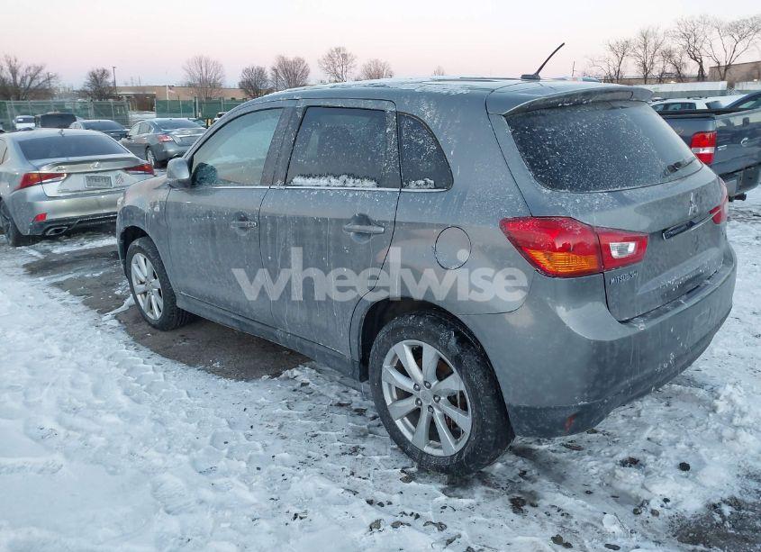 Photo 3 of 2015 Mitsubishi Outlander SPORT SE (VIN 4A4AR4AU2FE059297)
