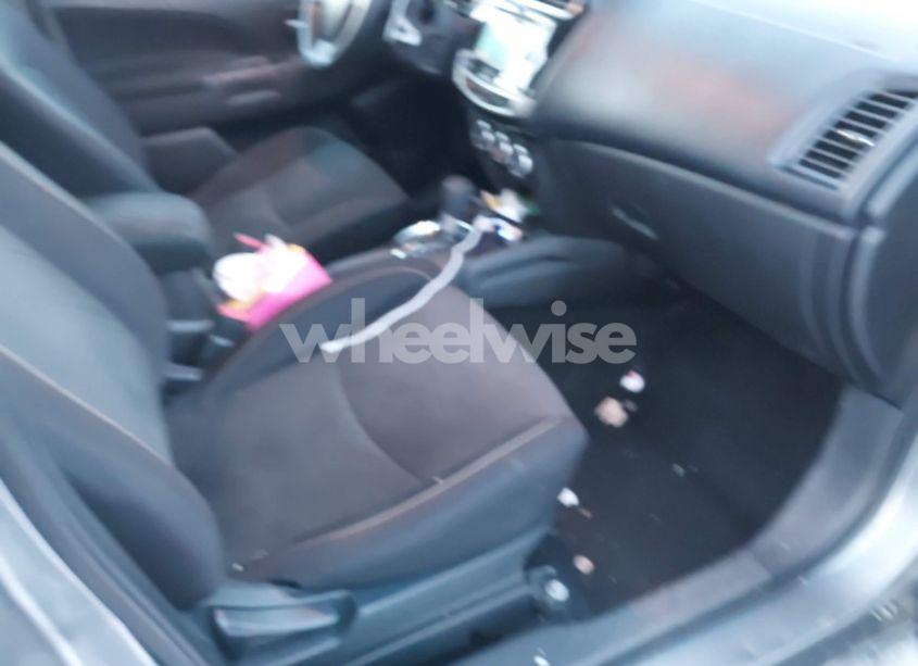 Photo 5 of 2015 Mitsubishi Outlander SPORT SE (VIN 4A4AR4AU2FE059297)