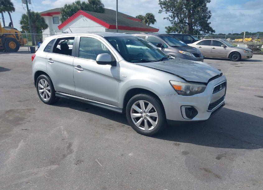 2015 Mitsubishi Outlander SPORT SE (VIN 4A4AR4AU3FE038779) main photo