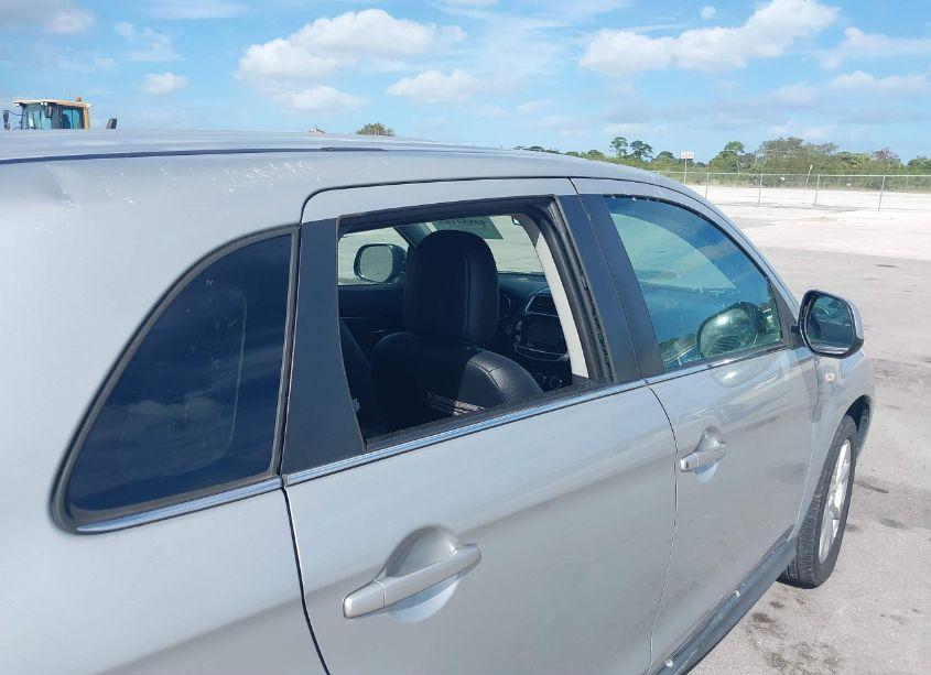 Photo 21 of 2015 Mitsubishi Outlander SPORT SE (VIN 4A4AR4AU3FE038779)