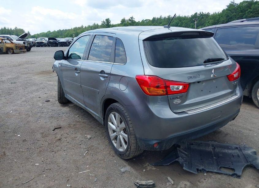 Photo 3 of 2015 Mitsubishi Outlander SPORT SE (VIN 4A4AR4AU3FE039317)