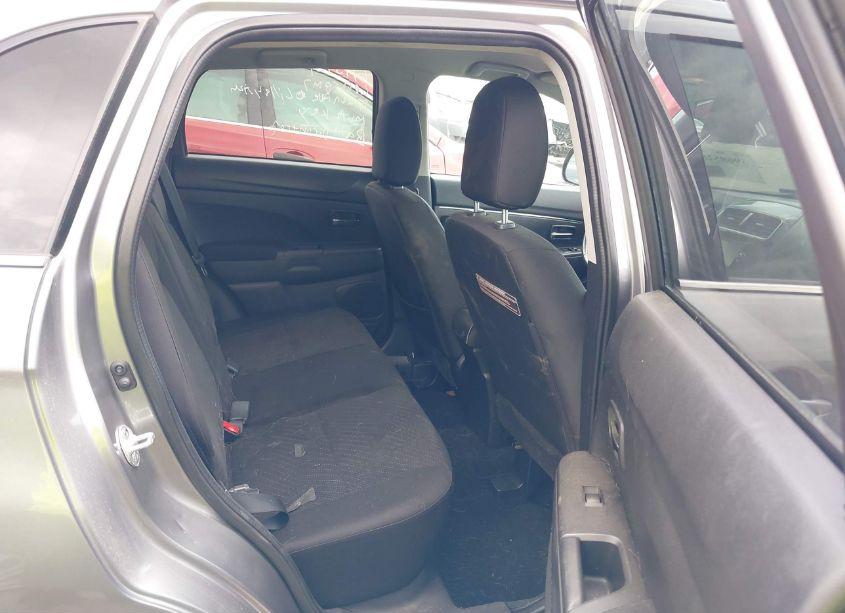 Photo 8 of 2015 Mitsubishi Outlander SPORT SE (VIN 4A4AR4AU3FE039317)