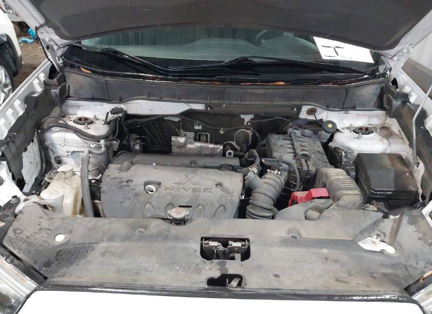 Photo 10 of 2014 Mitsubishi Outlander SPORT SE (VIN 4A4AR4AU4EE005630)