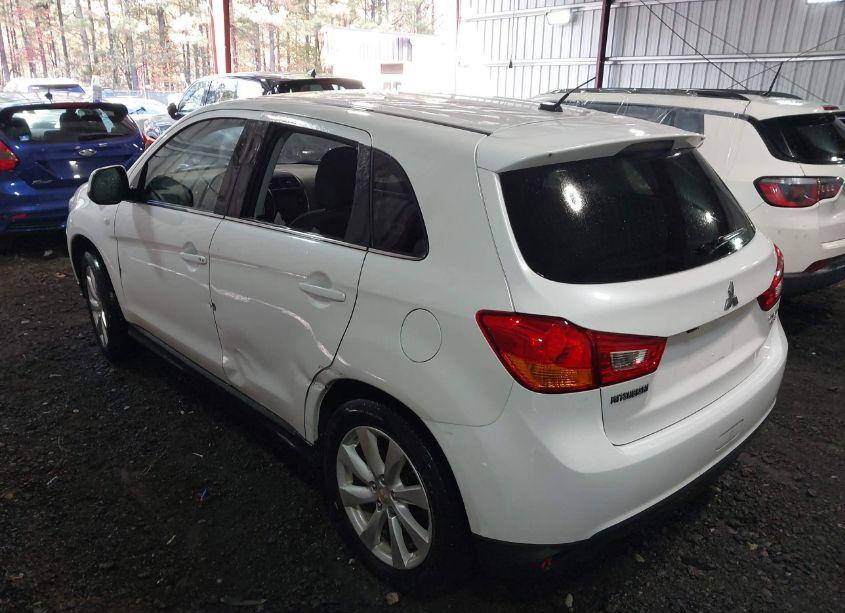 Photo 3 of 2014 Mitsubishi Outlander SPORT SE (VIN 4A4AR4AU4EE005630)