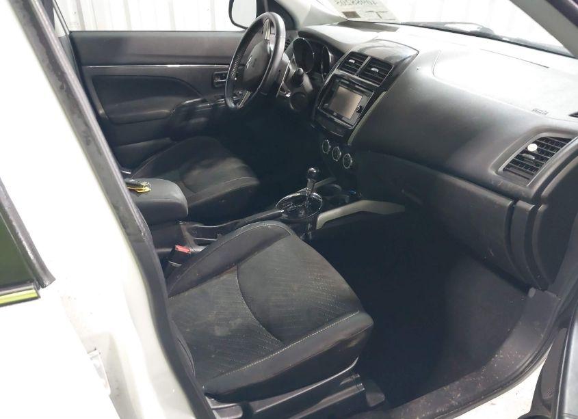 Photo 5 of 2014 Mitsubishi Outlander SPORT SE (VIN 4A4AR4AU4EE005630)